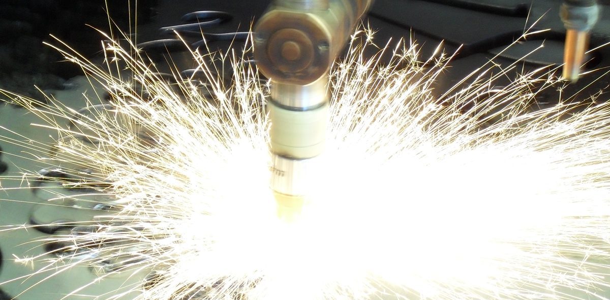 plasma cutting metal
